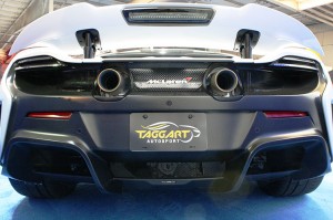 2016 McLaren 675LT  